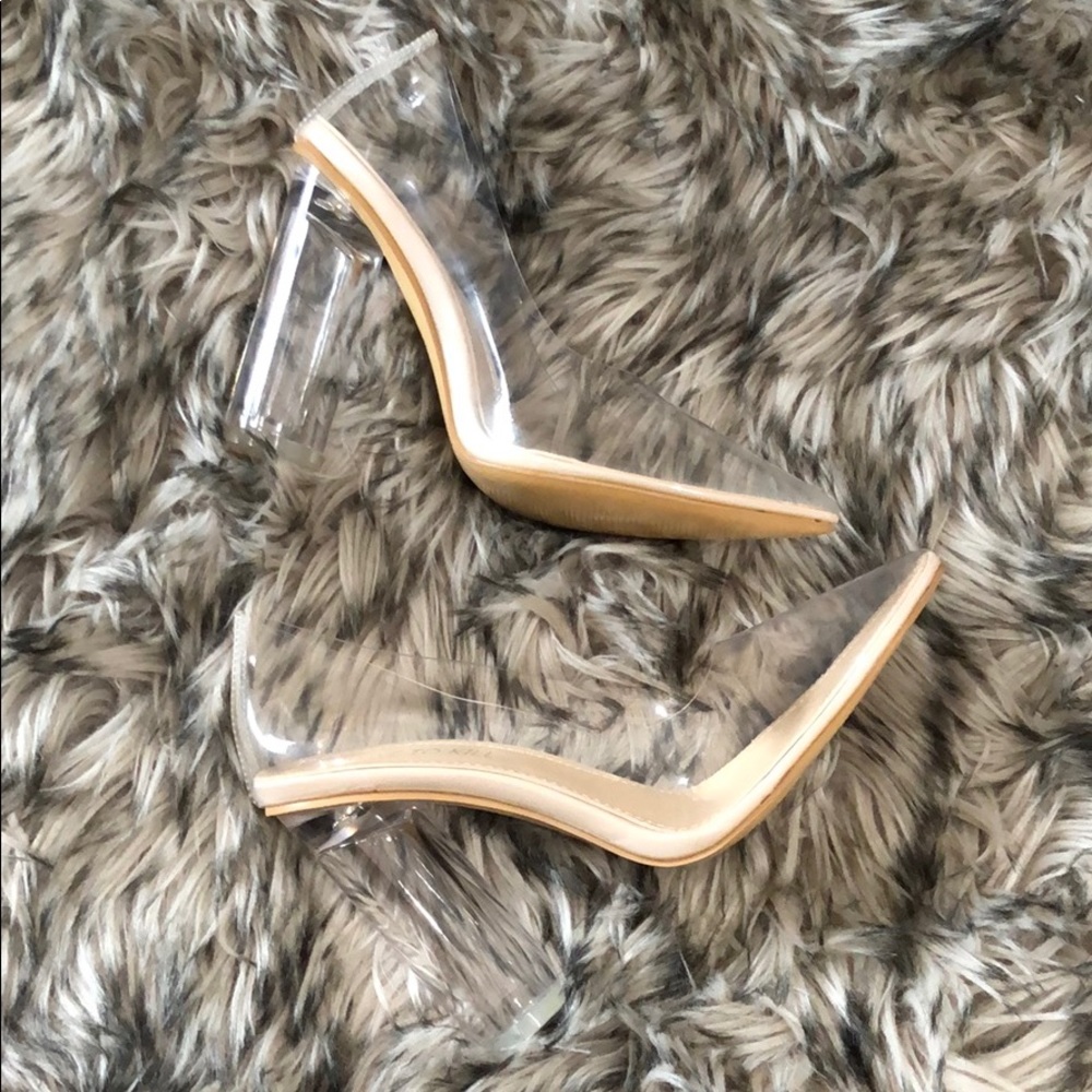 HOLD for @coconutvalerie - Luxe To Kill Jordyn Clear Perspex block heels